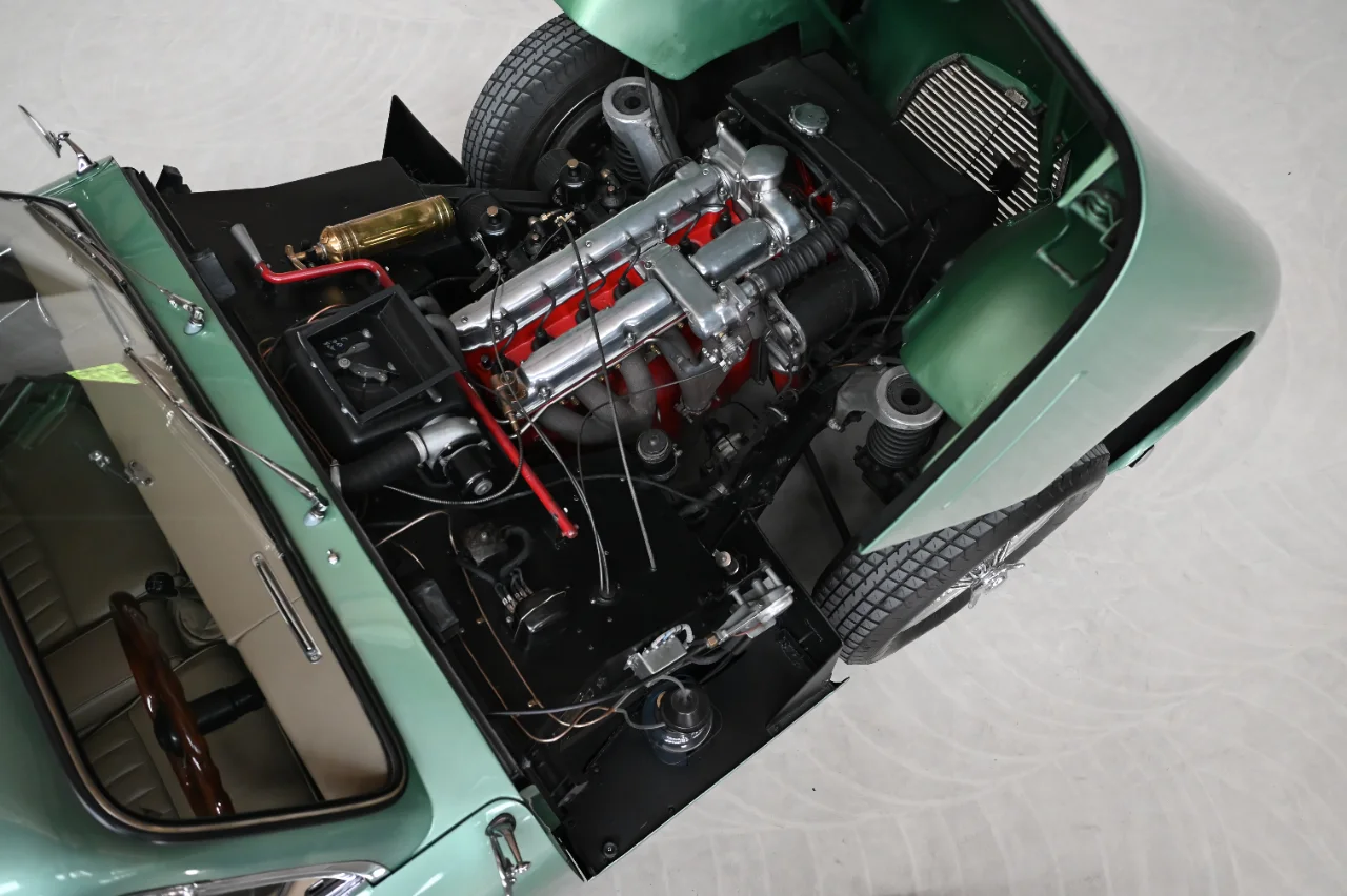 Aston Martin DB2