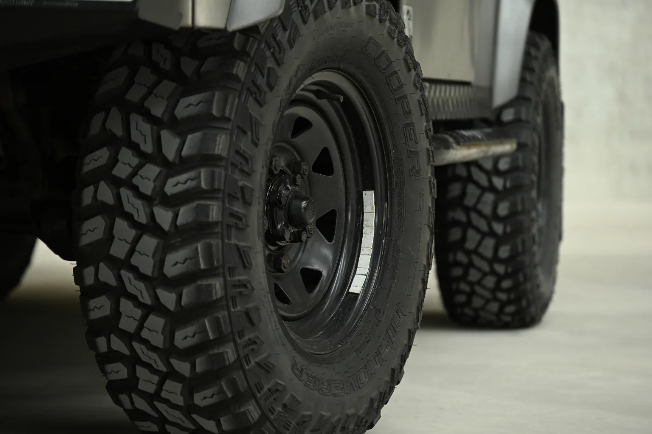 Land Rover LD90