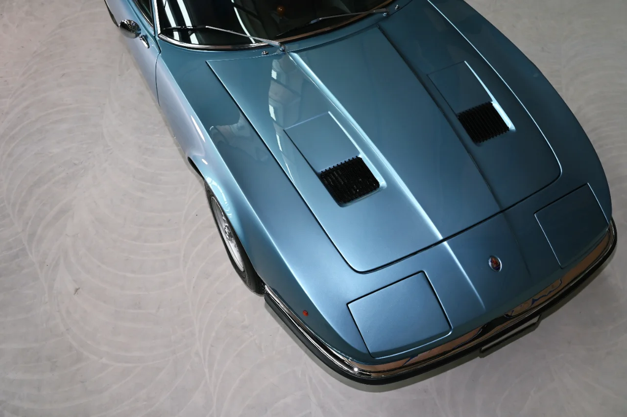 Maserati Indy 4200