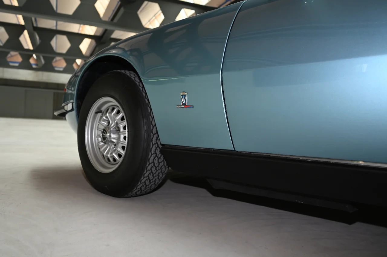 Maserati Indy 4200