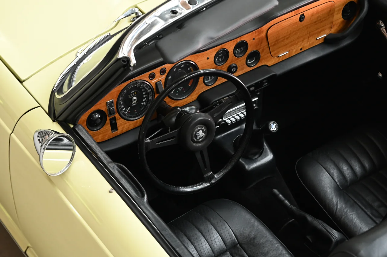 Triumph TR6